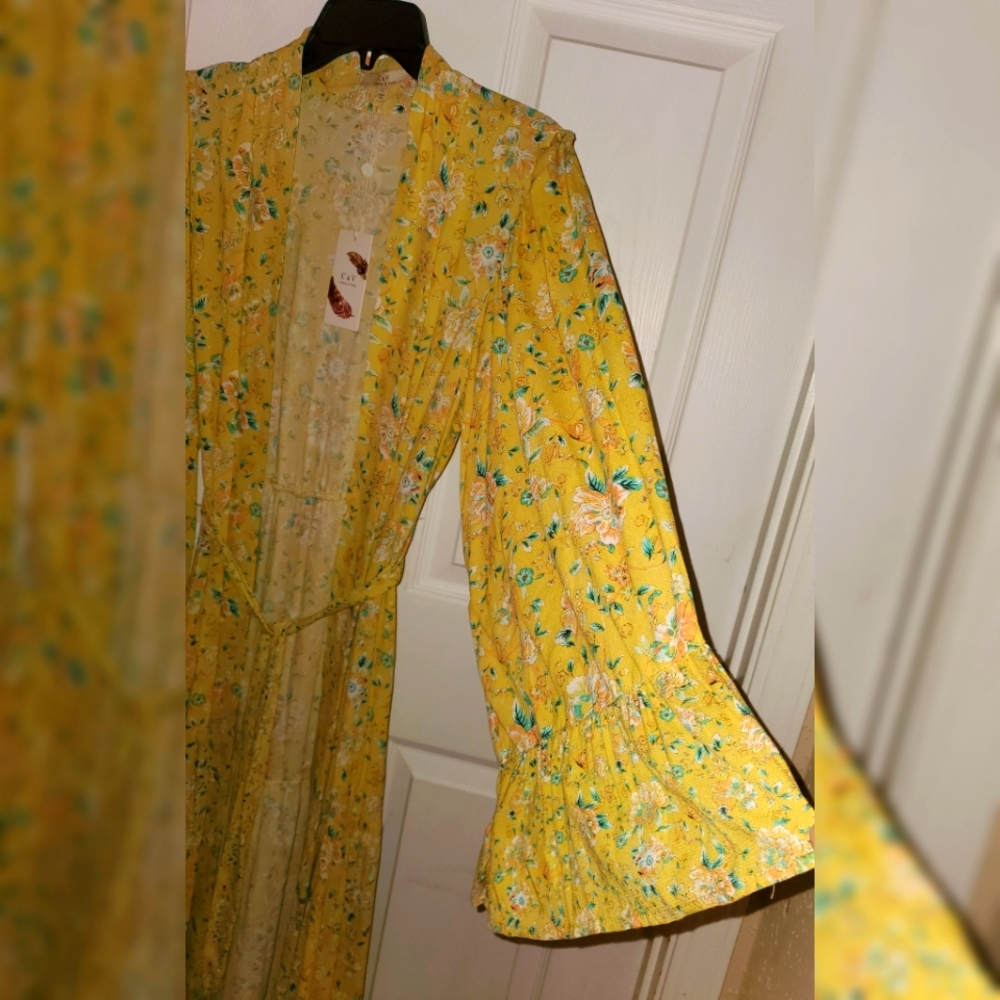 Chelsea &Violet Floral Night Robe - Picture 3 of 4